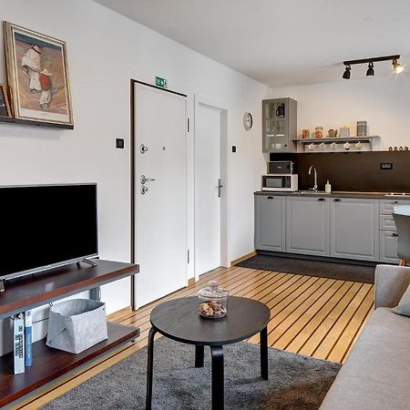 Apartments Viola Zagreb Bagian luar foto