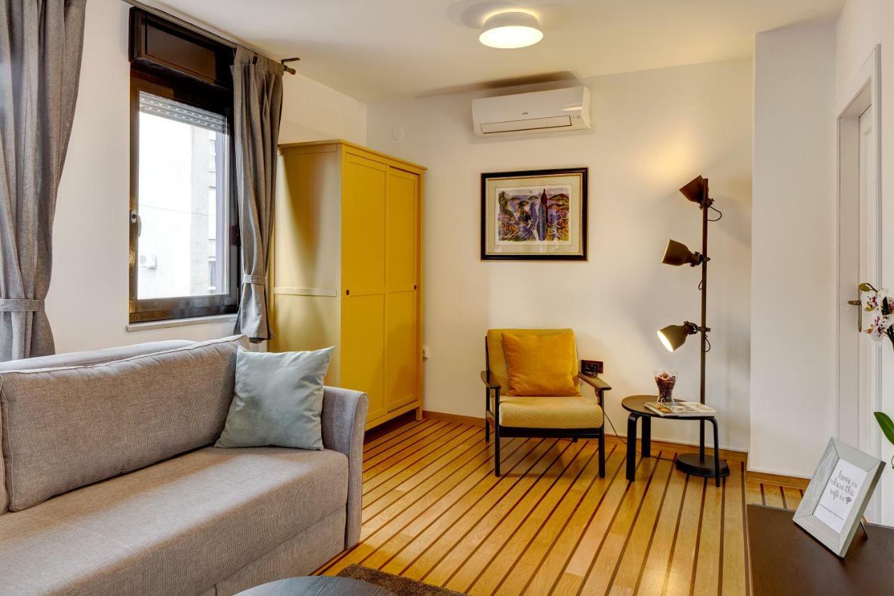 Apartments Viola Zagreb Bagian luar foto