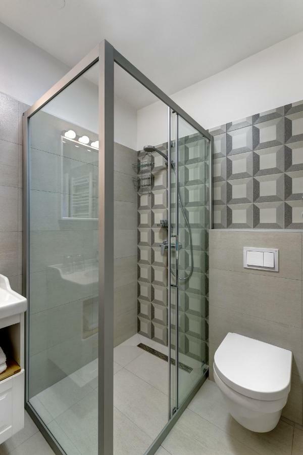 Apartments Viola Zagreb Bagian luar foto